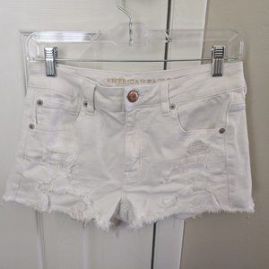 American Eagle Women's White Jean shorts size 6